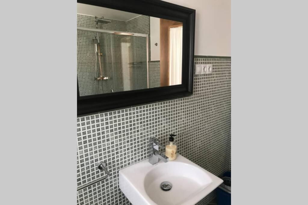 Apartamento Primera Linea De Playa Kap Kap Finisterre Exterior foto